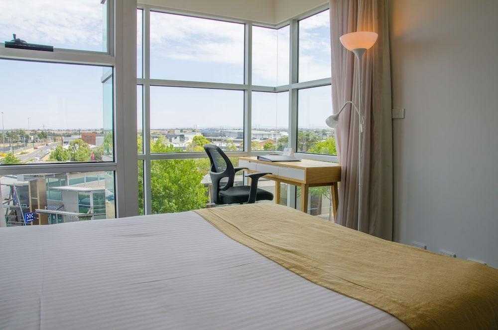 Quest Caroline Springs Aparthotel Екстериор снимка