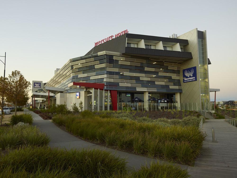 Quest Caroline Springs Aparthotel Екстериор снимка