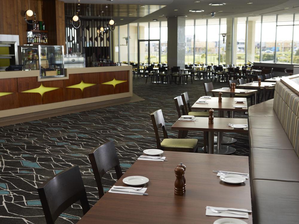 Quest Caroline Springs Aparthotel Екстериор снимка